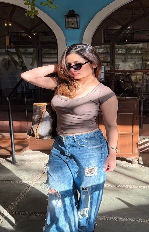 VIP call girl in Goa